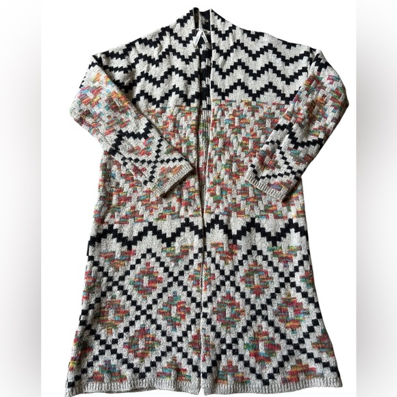 Dreamers Black and Cream Multicolor Chevron Cardigan with Floral Accents Size S - Picture 2 of 14